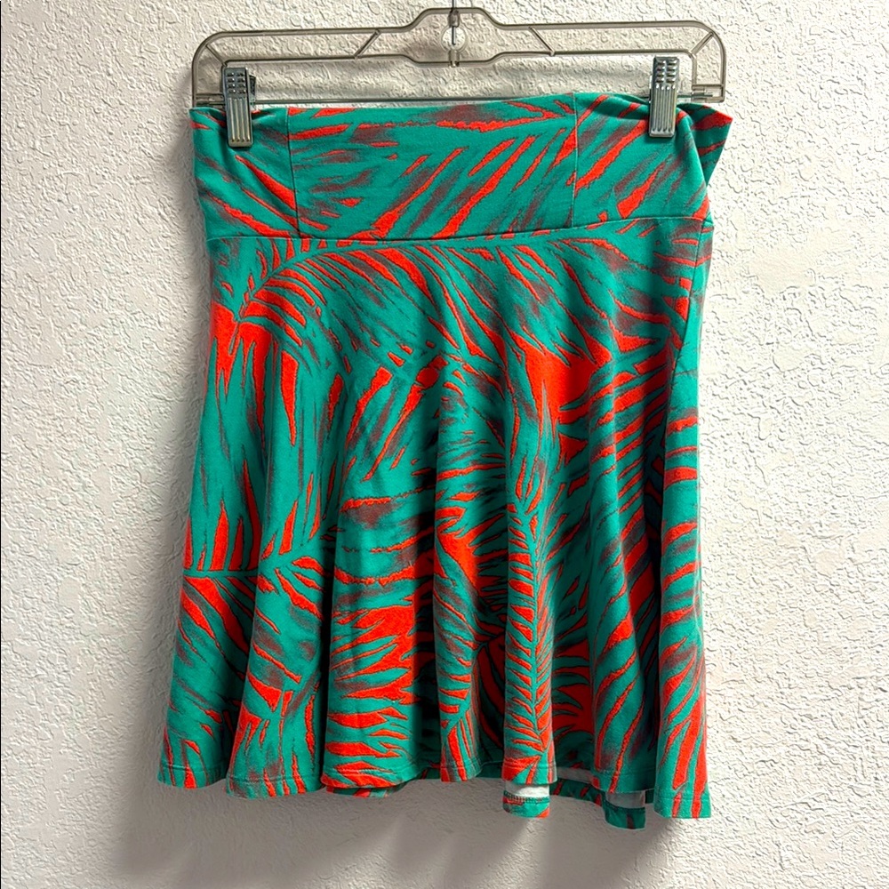 NWOT-High Waist Tropical Print Women's Skater Skirt M